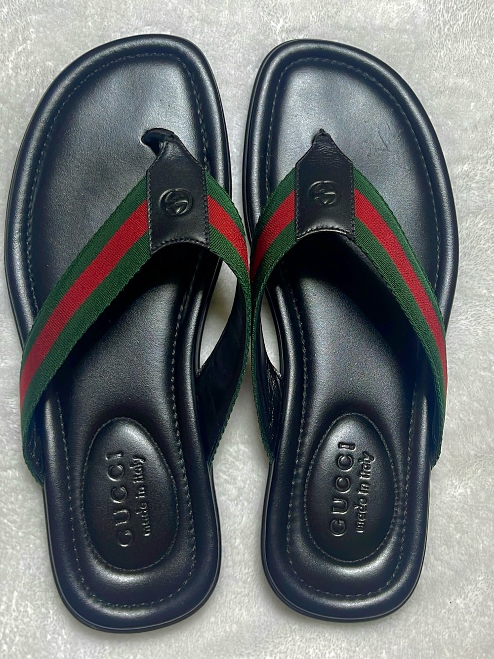 M10 W11 Gucci sandals unisex